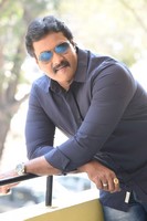 Sunil 2 Countries Interview Stills
